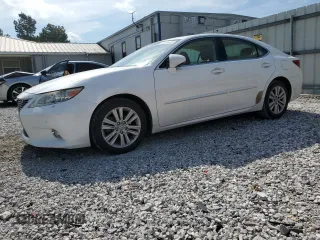 2014 Lexus ES 330 with VIN JTHBK1GG3E2105198, listed as a Copart auction lot 60158885 with 107,713 mi miles and Salvage title. Bid and sale history available at DreamBid. Image 1.