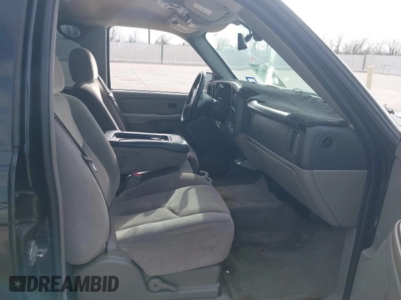 2004 GMC Yukon XL SLT with VIN 3GKEC16Z74G224221, listed as a IAAI auction lot 41238346 with 312,151 mi miles. Bid and sale history available at carsss.com. Image 5.