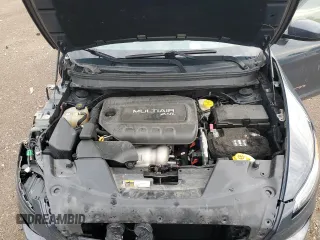 2016 Jeep Cherokee Altitude with VIN 1C4PJMCB0GW348615, listed as a Copart auction lot 61194105 with 124,840 mi miles and Salvage title. Bid and sale history available at DreamBid. Image 12.