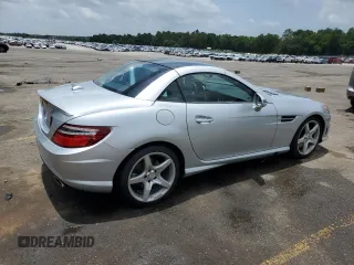 2016 Mercedes-Benz SLK 300 with VIN WDDPK3JA3GF121796, listed as a Copart auction lot 59791585 with 72,896 mi miles and Salvage title. Bid and sale history available at DreamBid. Image 3.