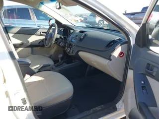 2010 Kia Forte EX with VIN KNAFU4A27A5310573, listed as a IAAI auction lot 41398134 with 167,264 mi miles. Bid and sale history available at carsss.com. Image 5.