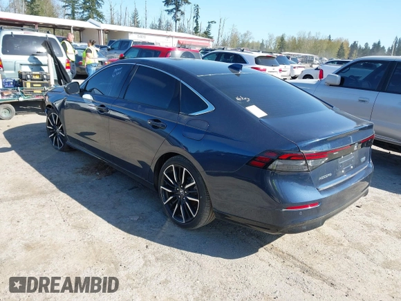 2023 Honda Accord Touring with VIN 1HGCY2F8XPA032989, listed as a IAAI auction lot 42024388 with 17,585 mi miles and . Bid and sale history available at DreamBid. Image 3.