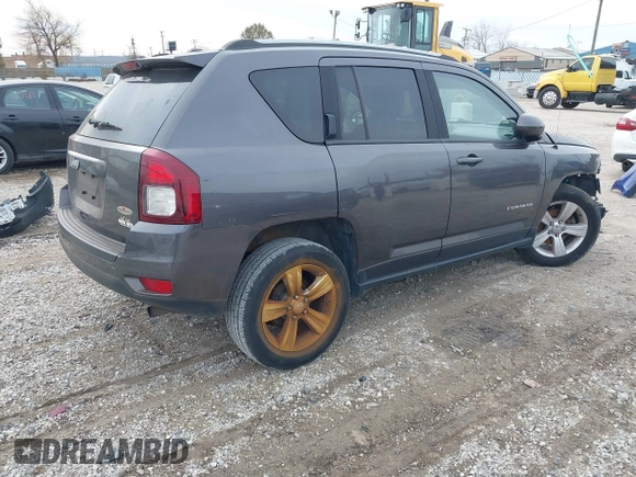 2016 Jeep Compass High Altitude with VIN 1C4NJDAB5GD508638, listed as a IAAI auction lot 40855800 with 105,949 mi miles. Bid and sale history available at carsss.com. Image 4.