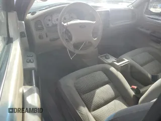 2003 Ford Explorer Sport XLS z VIN 1FMYU60EX3UA56154, wystawiony jako Copart lot #82259834 z przebiegiem 188 417 mil mil oraz Szkody całkowita. Historia ofert i sprzedaży dostępna na DreamBid. Obrazek 8.