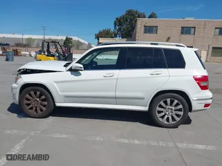 2012 Mercedes-Benz GLK-Class GLK 350 with VIN WDCGG8HB6CF765868, listed as a IAAI auction lot 41880139 with 157,437 mi miles. Bid and sale history available at carsss.com. Image 14.