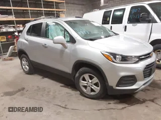 2020 Chevrolet Trax LT with VIN KL7CJPSB7LB022116, listed as a IAAI auction lot 41251944 with 49,365 mi miles and . Bid and sale history available at DreamBid. Image 1.