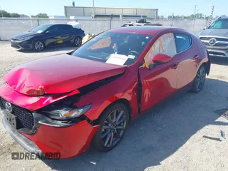 2021 Mazda Mazda3 Hatchback Preferred with VIN JM1BPALL7M1346174, listed as a IAAI auction lot 42005878 with 1 mi miles. Bid and sale history available at carsss.com. Image 2.