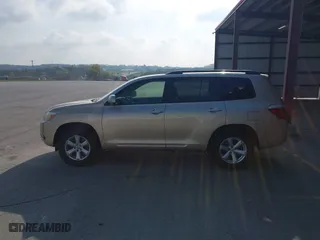 2008 Toyota Highlander with VIN JTEES41A482068313, listed as a IAAI auction lot 41973917 with 262,396 mi miles. Bid and sale history available at carsss.com. Image 14.