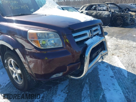 2008 Honda Pilot EX-L with VIN 5FNYF18558B033192, listed as a IAAI auction lot 41378869 with 186,709 mi miles. Bid and sale history available at carsss.com. Image 16.