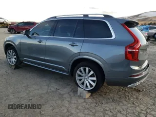 2019 Volvo XC90 Momentum with VIN YV4A22PK9K1504087, listed as a Copart auction lot 68743892 with 49,814 mi miles. Bid and sale history available at carsss.com. Image 2.