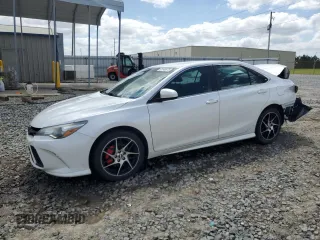 2017 Toyota Camry XLE with VIN 4T1BF1FKXHU336907, listed as a Copart auction lot 51149575 with 49,182 mi miles and Salvage Title. Bid and sale history available at carsss.com. Image 1.