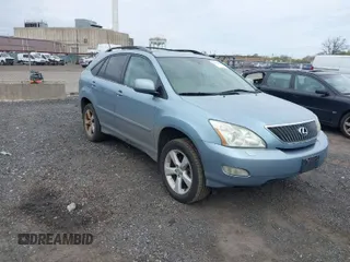 2005 Lexus RX 330 with VIN 2T2HA31U55C065518, listed as a IAAI auction lot 42091528 with 147,293 mi miles. Bid and sale history available at carsss.com. Image 1.