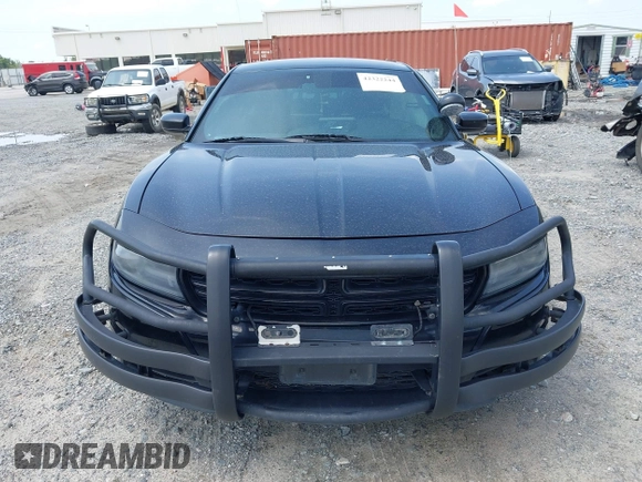 2021 Dodge Charger Police z VIN 2C3CDXAT7MH523170, wystawiony jako IAAI lot #42322244 z przebiegiem 90 825 mil mil oraz . Historia ofert i sprzedaży dostępna na DreamBid. Obrazek 12.
