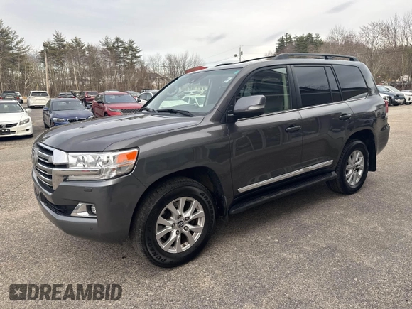 2017 Toyota Land Cruiser z VIN JTMCY7AJ5H4049172, wystawiony jako IAAI lot #41925730 z przebiegiem 204 444 mil mil oraz . Historia ofert i sprzedaży dostępna na DreamBid. Obrazek 2.