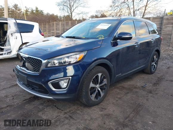 2016 Kia Sorento EX with VIN 5XYPHDA53GG183522, listed as a IAAI auction lot 41231974 with 96,360 mi miles. Bid and sale history available at carsss.com. Image 2.