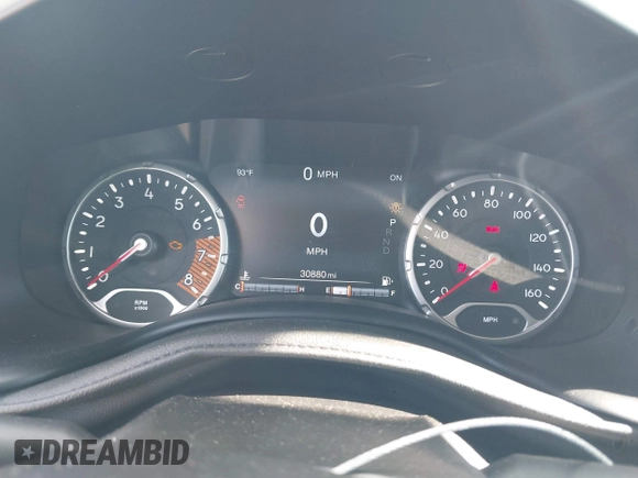 2023 Jeep Renegade Trailhawk with VIN ZACNJDC19PPP70231, listed as a IAAI auction lot 42236217 with 30,880 mi miles and . Bid and sale history available at DreamBid. Image 7.
