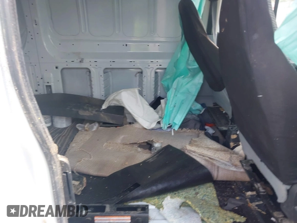 2016 Ford Transit Cargo with VIN 1FTYE1ZM9GKB17364, listed as a IAAI auction lot 42702871 with 142,000 mi miles and . Bid and sale history available at DreamBid. Image 8.