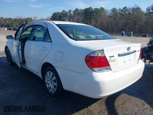 2006 Toyota Camry STD with VIN 4T1BE32K96U691097, listed as a IAAI auction lot 41476876 with 1 mi miles. Bid and sale history available at carsss.com. Image 3.