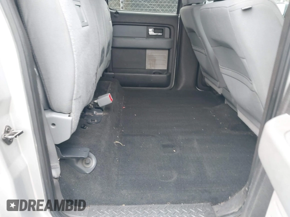 2012 Ford F-150 XL with VIN 1FTEW1CM4CFA48370, listed as a IAAI auction lot 41615930 with 180,132 mi miles. Bid and sale history available at carsss.com. Image 8.