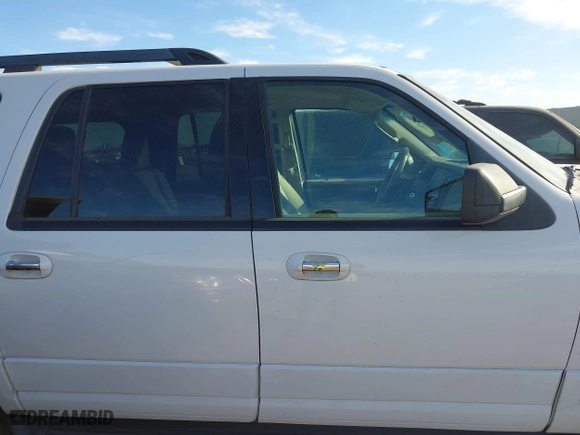 2014 Ford Expedition EL XLT with VIN 1FMJK1H58EEF59547, listed as a IAAI auction lot 41659220 with 162,242 mi miles. Bid and sale history available at carsss.com. Image 13.