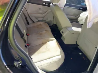 2020 Volkswagen Jetta SEL z VIN 3VWE57BU2LM093697, wystawiony jako IAAI lot #40437984 z przebiegiem 76 803 mil mil oraz . Historia ofert i sprzedaży dostępna na DreamBid. Obrazek 8.