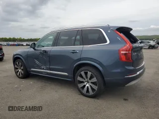 2022 Volvo XC90 Inscription z VIN YV4A22PL9N1833773, wystawiony jako Copart lot #56111825 z przebiegiem 34 640 mil mil oraz Szkoda całkowita • Salvage title. Historia ofert i sprzedaży dostępna na DreamBid. Obrazek 2.