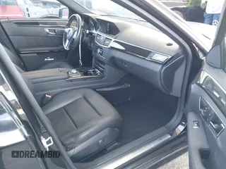 2011 Mercedes-Benz E-Class E 350 Luxury with VIN WDDHF5GB3BA372179, listed as a IAAI auction lot 42014896 with 83,766 mi miles. Bid and sale history available at carsss.com. Image 5.