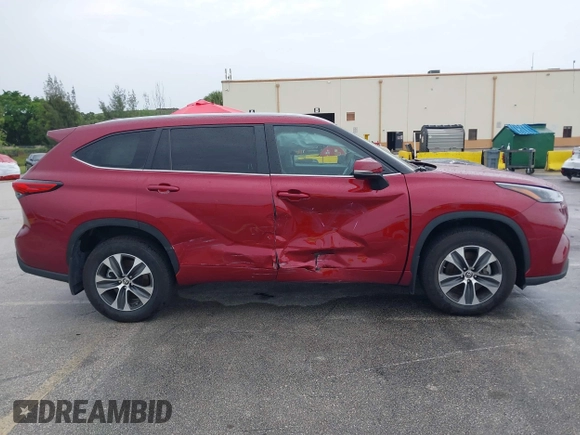 2023 Toyota Highlander L с VIN 5TDKDRBH4PS031327, выставлен на аукционе IAAI как лот 42434302 с пробегом 39 453 миль миль и . История ставок и продаж доступна на DreamBid. Изображение 6.