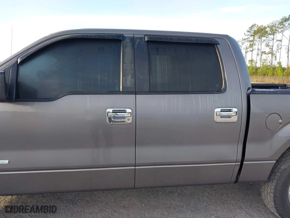 2013 Ford F-150 XL with VIN 1FTFW1CT2DKG40953, listed as a IAAI auction lot 41736920 with 179,437 mi miles. Bid and sale history available at carsss.com. Image 14.