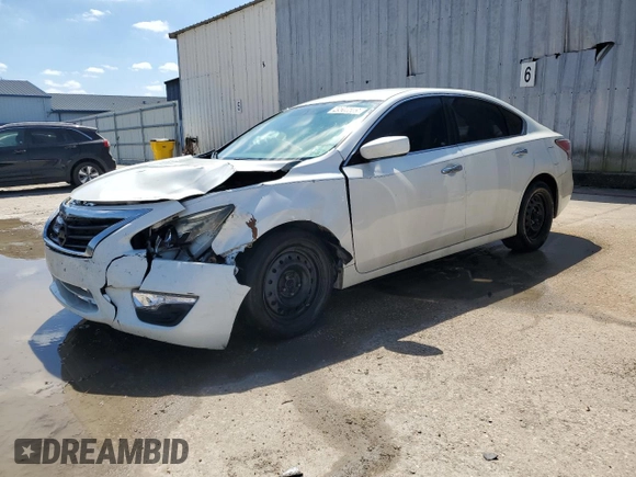 2015 Nissan Altima S with VIN 1N4AL3AP3FC205902, listed as a Copart auction lot 49206085 with 103,771 mi miles and Clean Title. Bid and sale history available at carsss.com. Image 1.