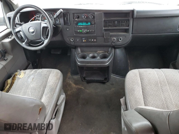 2016 Chevrolet Express Passenger LT with VIN 1GAZGPFF9G1311706, listed as a Copart auction lot 84155094 with 312,498 mi miles and Clean title. Bid and sale history available at DreamBid. Image 8.