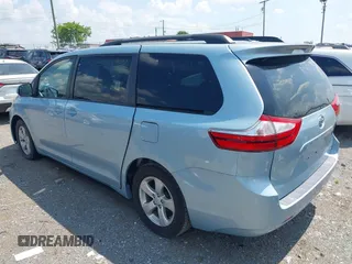 2015 Toyota Sienna LE AAS with VIN 5TDKK3DC4FS636029, listed as a IAAI auction lot 42552045 with 82,293 mi miles and . Bid and sale history available at DreamBid. Image 3.