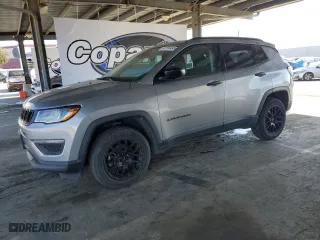 2018 Jeep Compass Sport with VIN 3C4NJDAB9JT135332, listed as a Copart auction lot 53724455 with 166,631 mi miles and Clean Title. Bid and sale history available at carsss.com. Image 1.