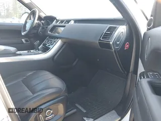 2017 Land Rover Range Rover Sport z VIN SALWR2FE4HA143000, wystawiony jako IAAI lot #42037694 z przebiegiem 108 672 mil mil oraz . Historia ofert i sprzedaży dostępna na DreamBid. Obrazek 5.
