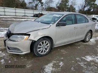 2015 Volkswagen Jetta Sedan 1.8T SE w/Connectivity with VIN 3VWD07AJ6FM403596, listed as a Copart auction lot 42087735 with 89,201 mi miles and Salvage Title. Bid and sale history available at carsss.com. Image 1.