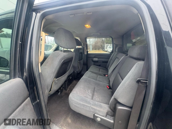 2009 Chevrolet Silverado 1500 LT with VIN 3GCEK23M89G172618, listed as a Copart auction lot 50212555 with 262,857 mi miles and Clean Title. Bid and sale history available at DreamBid. Image 6.
