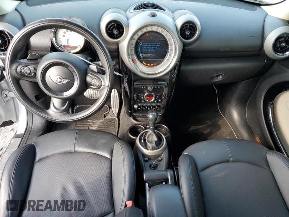 2012 MINI Countryman S with VIN WMWZC3C52CWP20082, listed as a Copart auction lot 47286305 with 60,968 mi miles and Salvage Title. Bid and sale history available at DreamBid. Image 8.