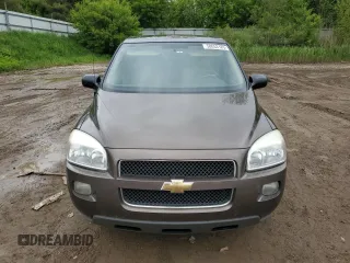 2008 Chevrolet Uplander LS z VIN 1GNDU23WX8D100796, wystawiony jako Copart lot #58053185 z przebiegiem 177 046 mil mil oraz Tytuł czysty. Historia ofert i sprzedaży dostępna na DreamBid. Obrazek 5.