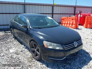2012 Volkswagen Passat SE with VIN 1VWBP7A30CC012381, listed as a IAAI auction lot 42075676 with 129,513 mi miles. Bid and sale history available at carsss.com. Image 1.