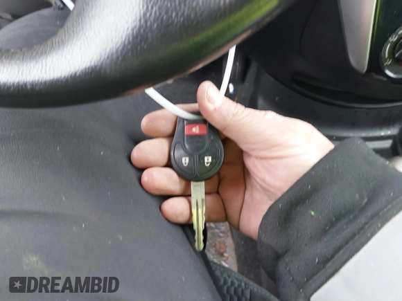 2015 Nissan Note S with VIN 3N1CE2CP5FL405319, listed as a IAAI auction lot 41357912 with 133,073 mi miles and . Bid and sale history available at DreamBid. Image 11.