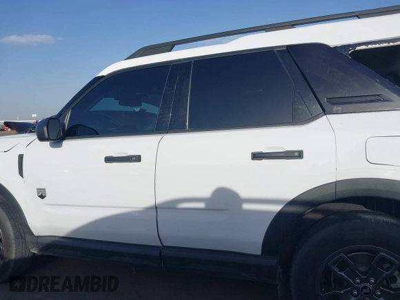 2021 Ford Bronco Sport Big Bend z VIN 3FMCR9B60MRA23790, wystawiony jako IAAI lot #41746245 z przebiegiem 40 247 mil mil oraz . Historia ofert i sprzedaży dostępna na DreamBid. Obrazek 14.