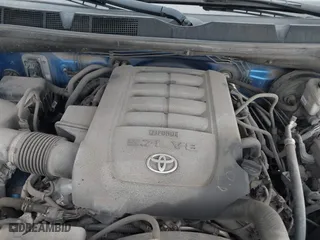 2017 Toyota Tundra 4WD SR5 with VIN 5TFDW5F13HX661540, listed as a IAAI auction lot 41865611 with 177,243 mi miles. Bid and sale history available at carsss.com. Image 10.