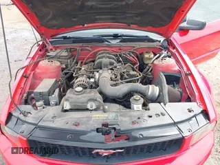 2007 Ford Mustang Deluxe with VIN 1ZVFT80N775357102, listed as a IAAI auction lot 41808731 with 143,661 mi miles. Bid and sale history available at carsss.com. Image 10.