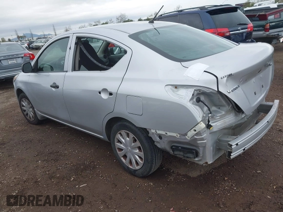 2015 Nissan Versa SV with VIN 3N1CN7AP8FL910822, listed as a IAAI auction lot 41764264 with 101,382 mi miles. Bid and sale history available at carsss.com. Image 3.