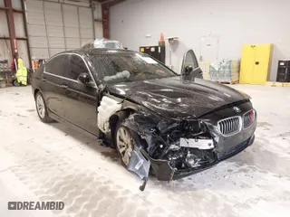 2016 BMW 5 Series 528i xDrive with VIN WBA5A7C52GG150922, listed as a IAAI auction lot 41429924 with 51,811 mi miles. Bid and sale history available at carsss.com. Image 6.