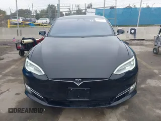 2018 Tesla Model S 75D with VIN 5YJSA1E42JF265691, listed as a IAAI auction lot 41886105 with 99,485 mi miles and . Bid and sale history available at DreamBid. Image 12.