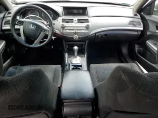 2010 Honda Accord EX z VIN 1HGCP2F71AA086263, wystawiony jako Copart lot #57117655 z przebiegiem 147 710 mil mil oraz Szkoda całkowita • Salvage title. Historia ofert i sprzedaży dostępna na DreamBid. Obrazek 8.