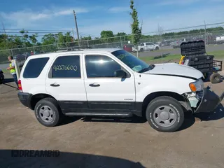 2002 Ford Escape XLS Choice with VIN 1FMYU01102KC48220, listed as a IAAI auction lot 42276600 with 195,358 mi miles and . Bid and sale history available at DreamBid. Image 13.