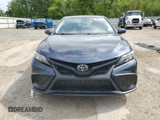 2021 Toyota Camry SE Nightshade with VIN 4T1T11AK0MU536473, listed as a Copart auction lot 52007935 with 53,549 mi miles and Salvage Title. Bid and sale history available at carsss.com. Image 5.
