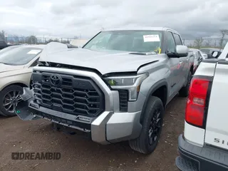 2022 Toyota Tundra Limited Hybrid with VIN 5TFJC5DB8NX009385, listed as a IAAI auction lot 41952224 with 40,497 mi miles and . Bid and sale history available at DreamBid. Image 17.